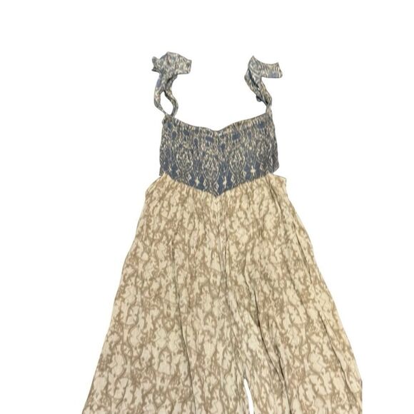 Free People Boho Smocked Wide-Leg Jumpsuit XS Blue Beige Floral Tie Straps - Picture 6 of 11